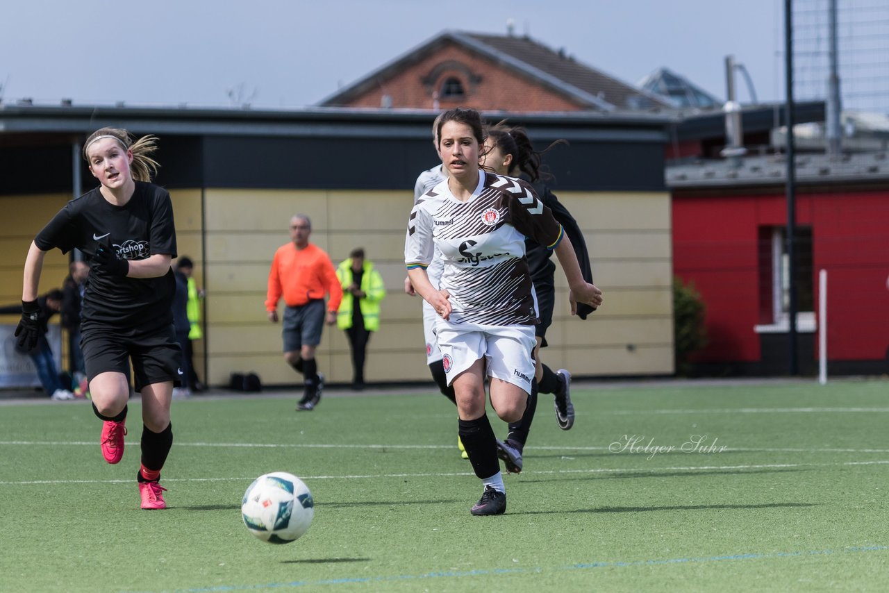 Bild 97 - B-Juniorinnen St.Pauli - C-Juniorinnen SV Steinhorst : Ergebnis: 1:2